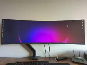 SUW49DA VIOTEK Curved Gaming Monitor