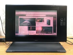 DTH-2400 WACOM Cintiq Lcd Interactive Pen Display