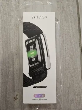 973-002-000 WHOOP LIFE Fitness Tracker Membership Obsidian