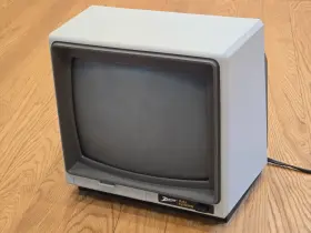 ZVM-122 ZENITH Crt Monitor Rca Powers