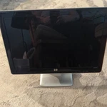 Hp W2207 22 Inch Lcd Monitor. Fixed Price $29.99.