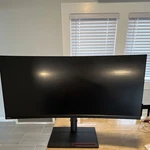 Lenovo Thinkvision P40w-20 Computer Monitor Used For 1 Year. Fixed Price $1000.00.