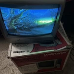 Magnavox Cd130mw8 13" Crt Tv/dvd Combo Retro Gaming Television W/ Remote + Box. Fixed Price $250.00.
