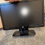Hp 2011xi 20" Monitor Led Lcd Slim Design Vga Dvi-d Input. Fixed Price $35.00.