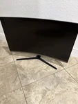 Samsung 32" Fhd Curved Monitor With Bezel-less Design Amd Freesync. Fixed Price $120.00.