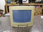 Vintage Apple Multiple Scan 14" Display Monitor M4222 - Works. Fixed Price $74.99.