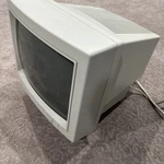 Vintage 1993 Apple Performa Plus Display Computer Monitor M9102ll/d W/stand. Fixed Price $150.00.