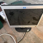 Hp 1502 15-inch Flat Panel Monitor Vga, Space-saving Square Screen-good Cond.. Fixed Price $39.00.