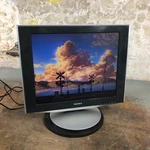 Sony Sdm-hs93 19" 4:3 Lcd Vga Computer Monitor For Retro Gaming (1280 X 1024). Fixed Price $99.95.