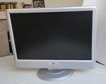 Hp W22 22 Inch Lcd Monitor Rg556aa. Fixed Price $10.95.