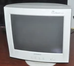 Hyundai Imagequest V770+ 17" Crt Monitor C17r07072 One Glass Scratch. Fixed Price $149.99.