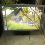 Dell Sp2208wfpt 22" 1680 X 1050 Webcam Lcd Monitor Dvi-d Vga Hdmi. Fixed Price $40.00.