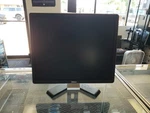 Dell P1914sf 19" Monitor With Stand/ Vga &power & Printer Cables Free Ship. Fixed Price $40.00.