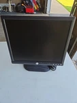 19" Black Dell E193fpc Lcd Desktop Display Computer Monitor W/ Tilt Stand. Fixed Price $39.99.