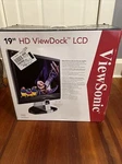 Viewsonic Viewdock Vx1945wm 19" Widescreen Lcd Monitor Ipod Speaker Dock - New. Fixed Price $37.50.