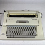 Smith Corona Na3hh Dictionary Typewriter Display Word Processor - Working- *read. Fixed Price $39.99.