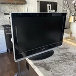 Vizio Vw26l 26" Tv Television Small Kitchen / Gaming Works Perfect Perfectly. Fixed Price $60.00.