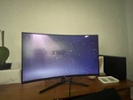 Z-edge 32-inch Curved Gaming Monitor 165hz 1ms 2560x1440. Fixed Price $220.00.