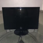 Lg W2340vg-pn Glossy Black 23" 5ms Anti-glare Panel Hdmi (for Parts Turns On). Fixed Price $10.00.