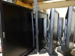 Five (5) Dell Ultra Sharp 1708fpf Monitor Swivel Tilt Rotate Portrait/landscape. Fixed Price $175.00.